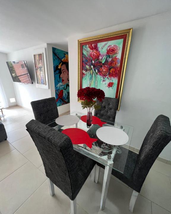 Ibague Apartment | 1002- PISO 10 CON VISTA A LAS MONTAÑAS DE CALAMBEO CAPACIDAD 7 -8 PERSONAS