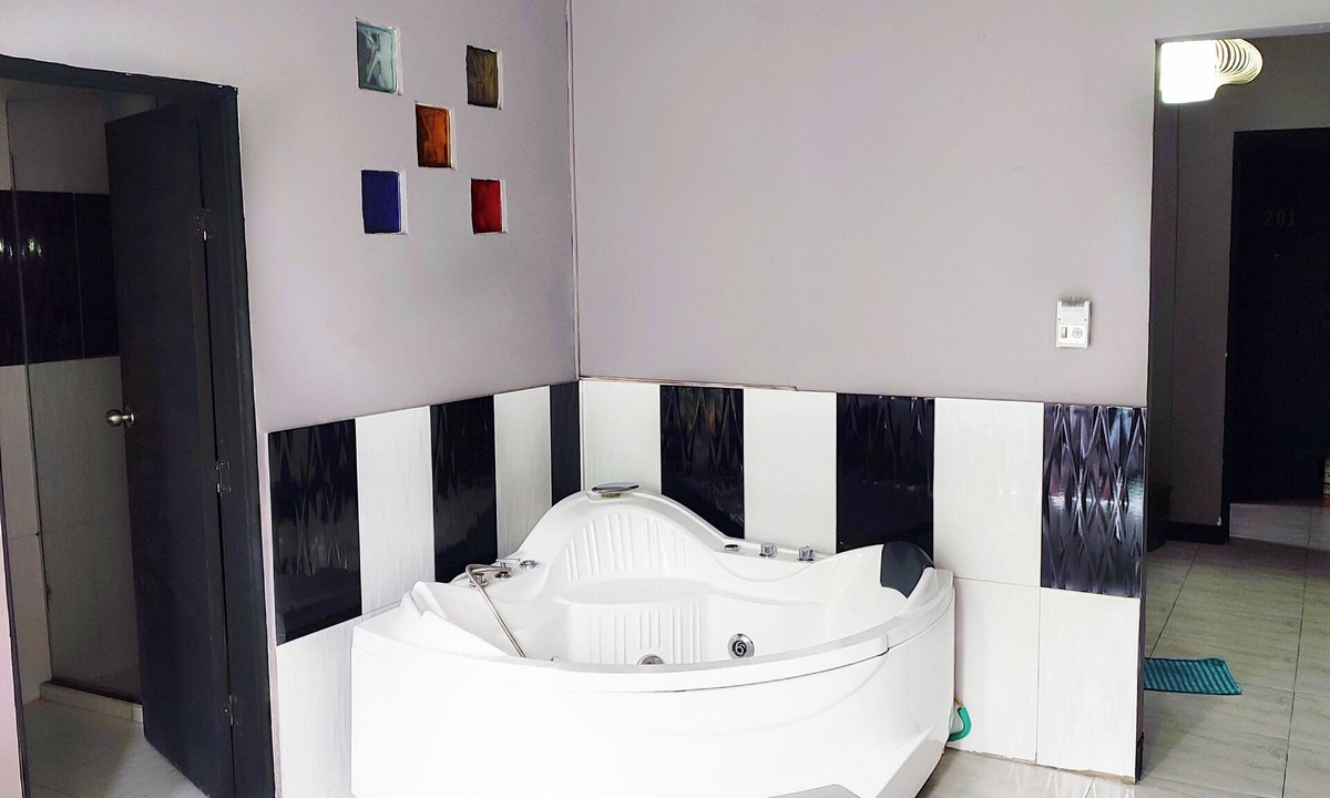 Lalinde Apartment | 3 Bedroom Private APT @ Poblado 201b