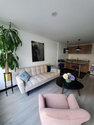 Usaquen Apartment | 4 Apartaestudio Cedritos completo