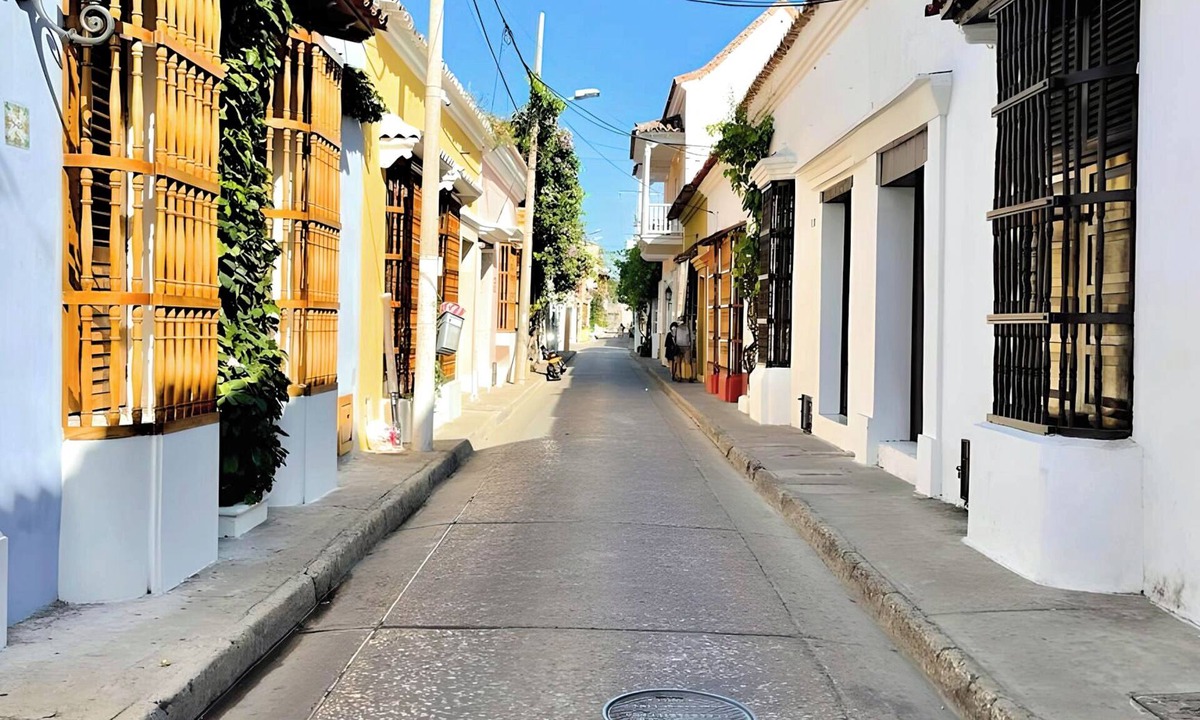 Cartagena Walled City Villa | 6-Suite Oasis, Private Pool, Staff & Breakfast Prep + Free Bonus - Sleeps 14