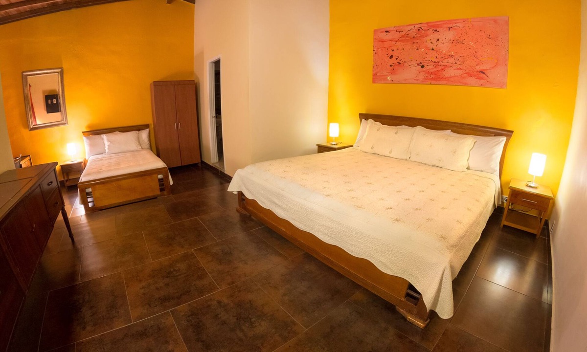 La Candelaria Hotel | 61Prado Guesthouse