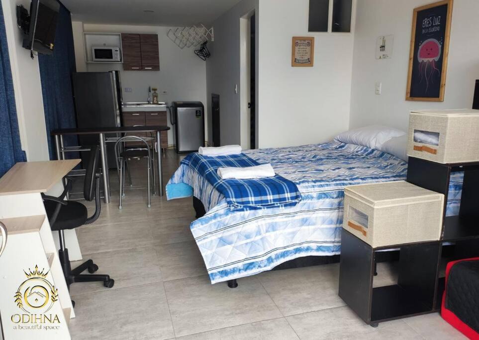 Nobsa Apartment | Aparta Estudio Celeste un solo ambiente