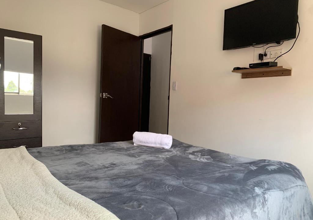 Engativa Apartment | Apartamento cerca del CC Titan Plaza
