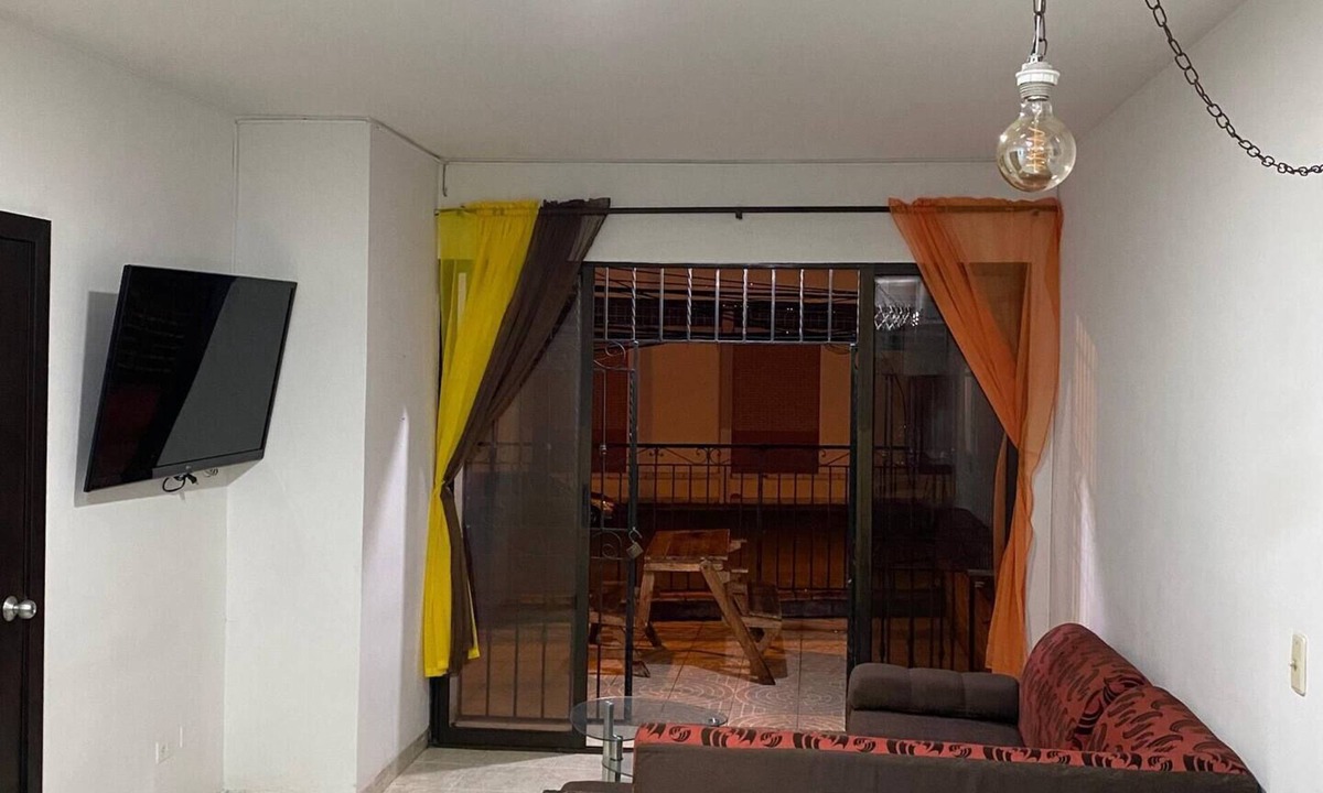 Cali Apartment | Apartamento comodo central