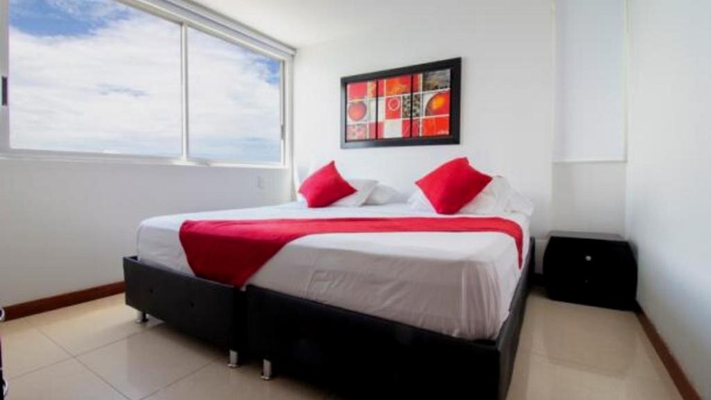 Cartagena District Apartment | Apartamento Familiar en el Laguito Cartagena