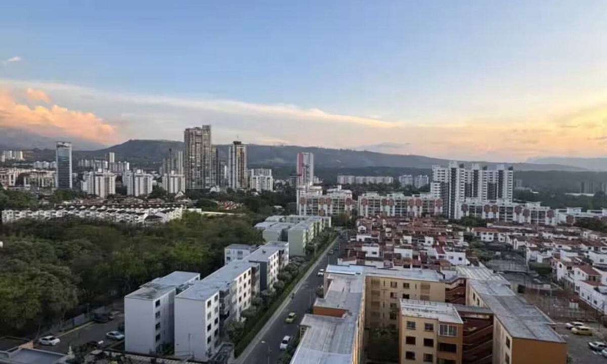 Floridablanca Apartment | Apto en Cañaveral cerca clínica Foscal+ Balcón