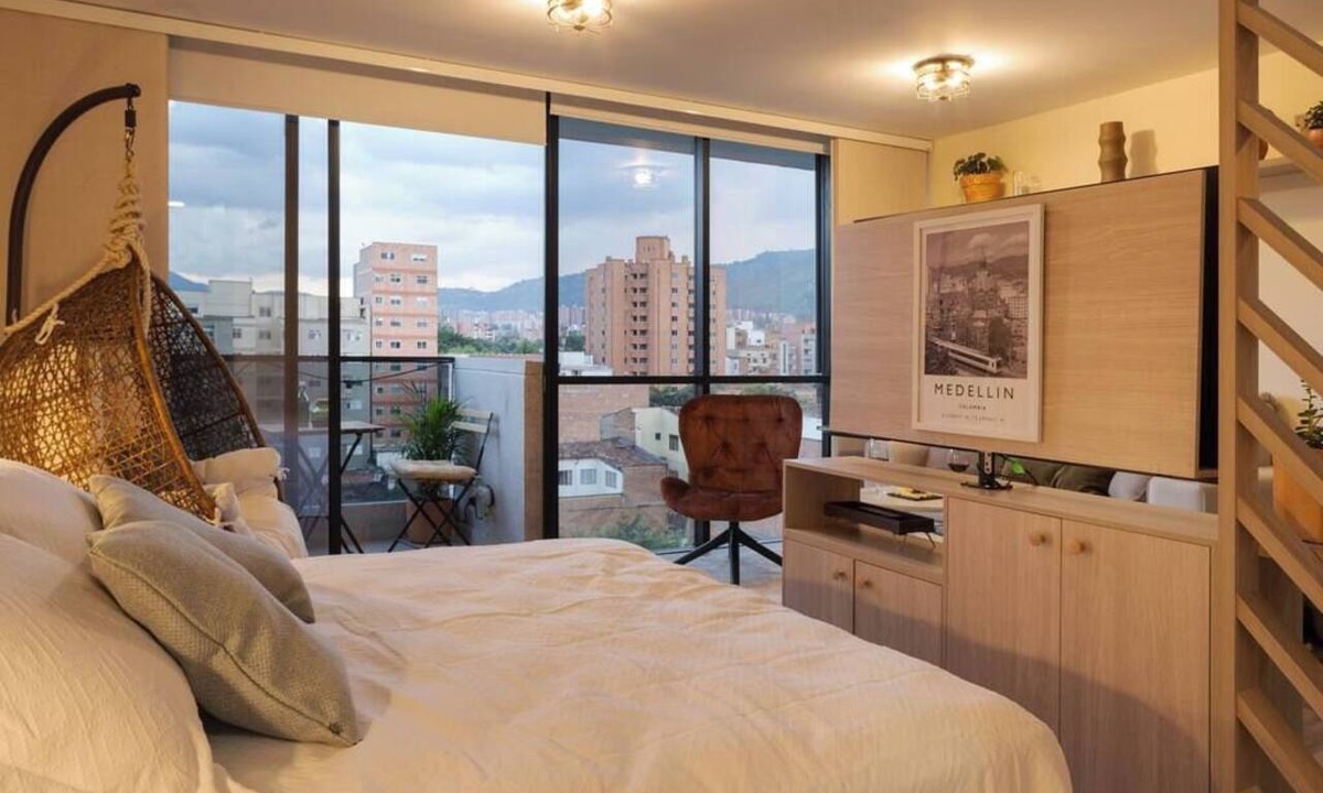 Laureles Apartment | Artisan Design & Incredible View Loft at Laureles