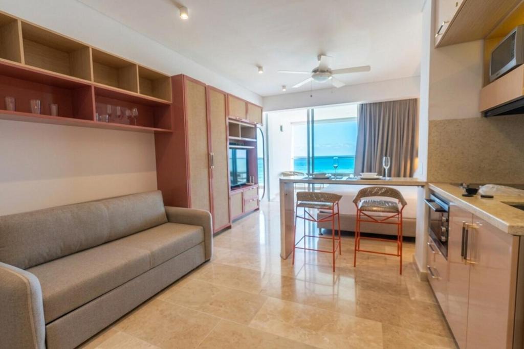 Urbanizacion Eliana Apartment | AS1309 Cartagena Beach Resort with ocean views