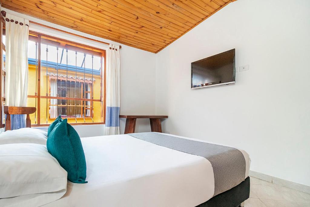 Chia Hotel | Ayenda Hotel Casona Santa Rosa