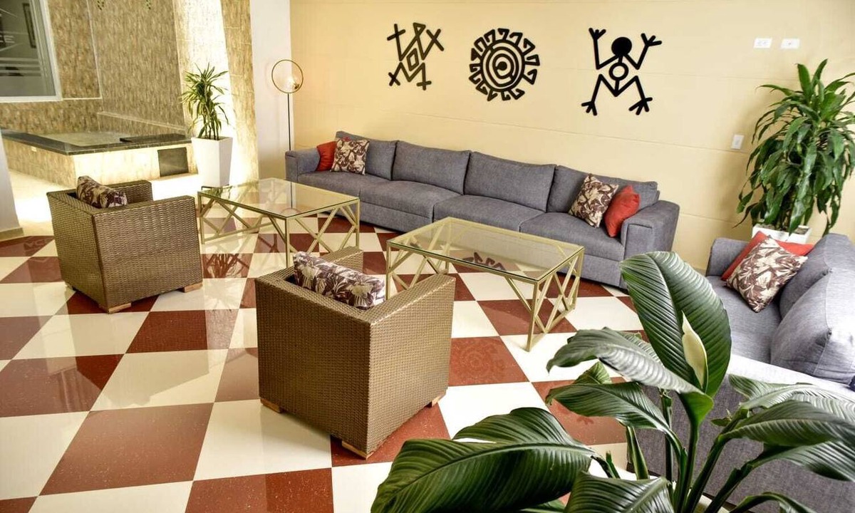 San Gil Apartment | Beautiful apartment in the San Gil Plaza shopping center