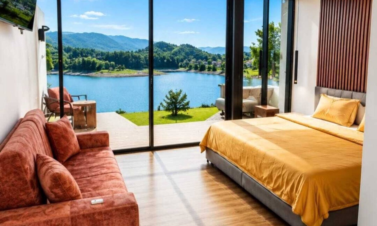Guatape Hotel | Bliss Sanctuary Vista Glamping and Club