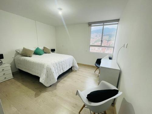 Bello Apartment | CÓMODO APARTAMENTO CERCA AL METRO LUMINOSO Y MUY AMBPLIO
