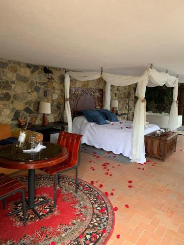 San Francisco Villa | Cabaña Casa Santorini