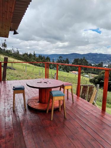 Guatavita Apartment | Cabaña Kandilejas