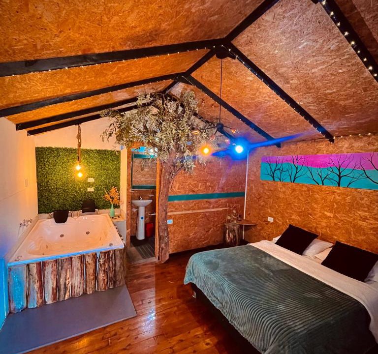 Medellin Hotel | cabañas con Jacuzzi Santa Elena