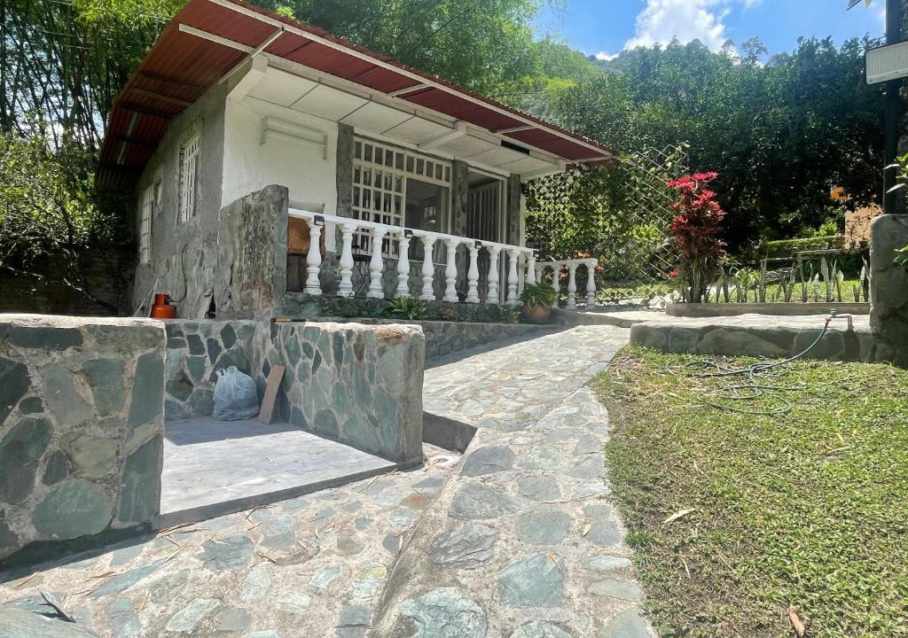 Ibague House | CaFe Cabaña