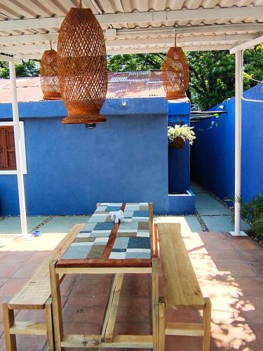 Guaduas House | Casa azul Honda
