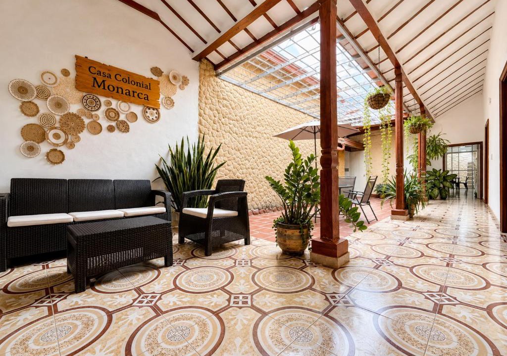 Zona Colonial House | Casa colonial - Jacuzzi - cerca al parque principal - lundry - Tv