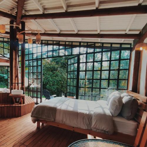 Zipacon Cabin | Casa De La Ruta, Glamping