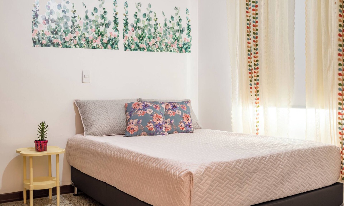 Robledo House | Casa de Las Flores