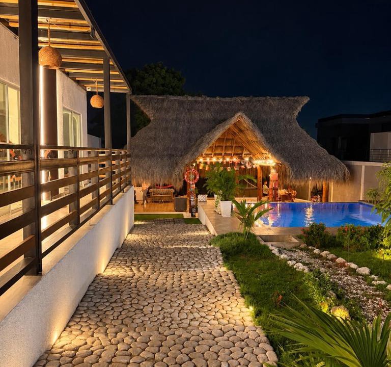 Polonuevo Villa | Casa Emmarosa - Luxury Cabin Retreat