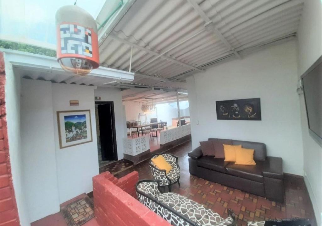 La Vega House | Casa Linarte