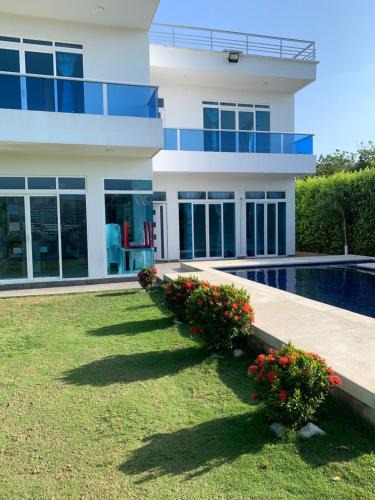 Santa Veronica Hotel | Casa Mandalay hotel