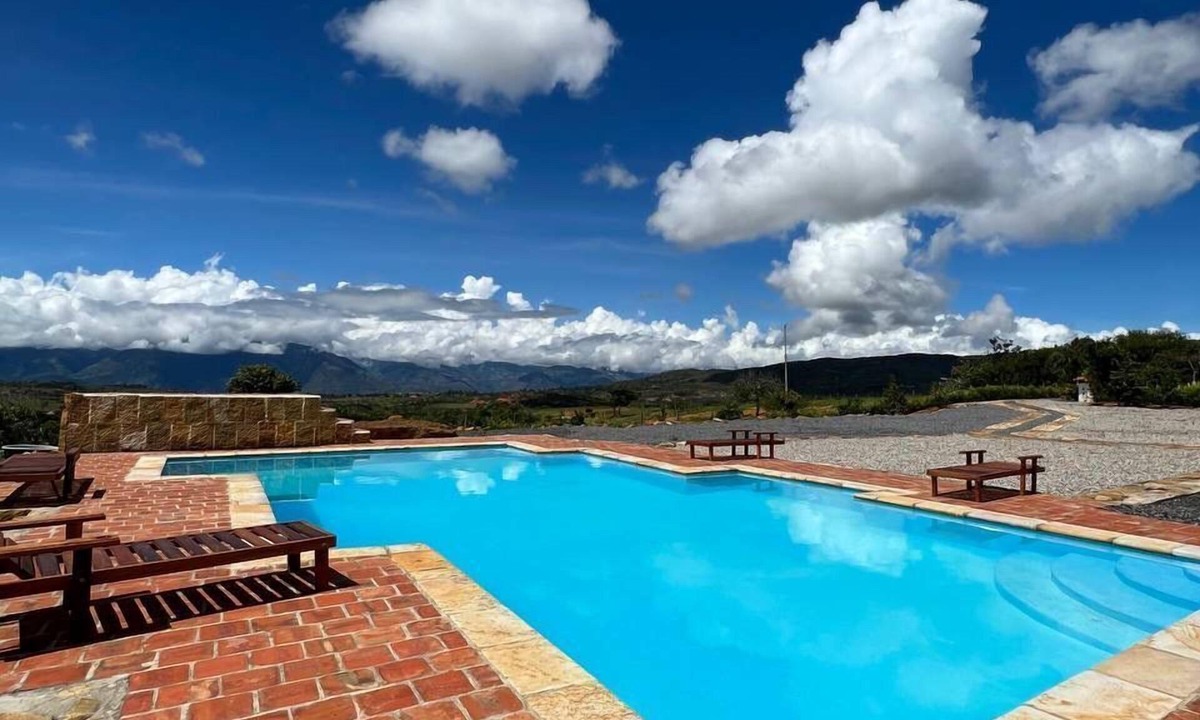 Caucasia House | CASA MORANESI