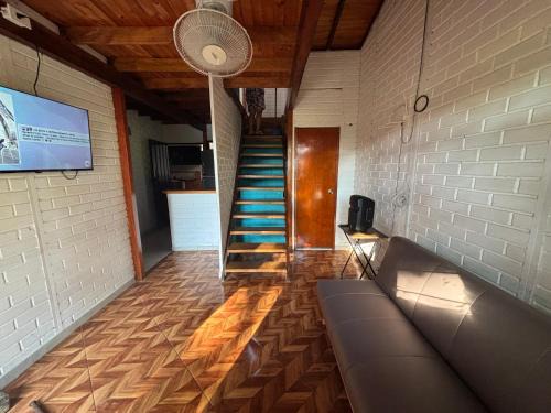 Puerto Triunfo House | Casa Refugio natural