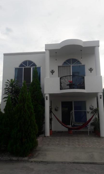 Flandes House | Casa Veraneo Flandes con Piscina Privada