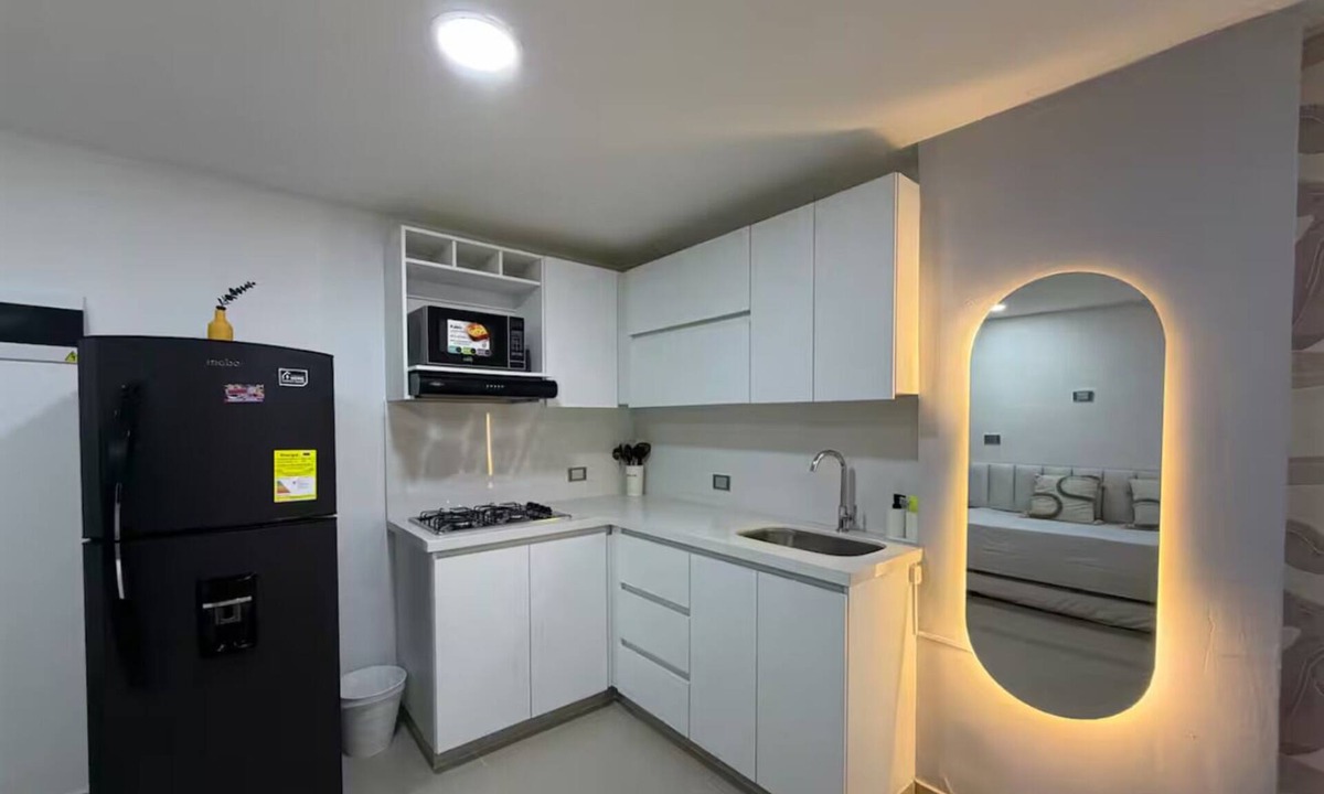 Guayabal Apartment | Deluxe Suite with Terrace + Coworking + Location