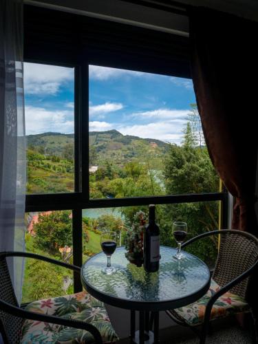 Guatape Apartment | Descanso Bajo La Piedra Del Peñol