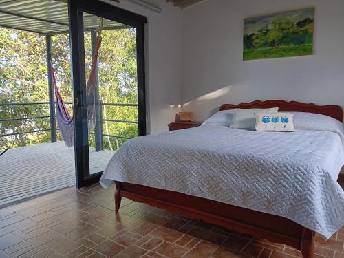 Vergara Cabin | Eco-Cabañas Altozano Nimaima