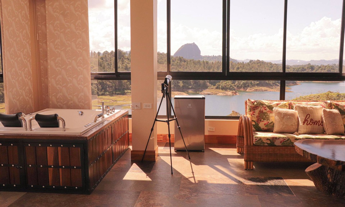 Guatape Hotel | EL NIDO HOTEL GUATAPE