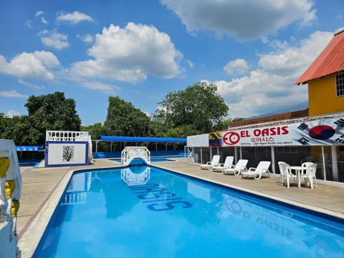Pradera Hotel | El Oasis Centro Vacacional