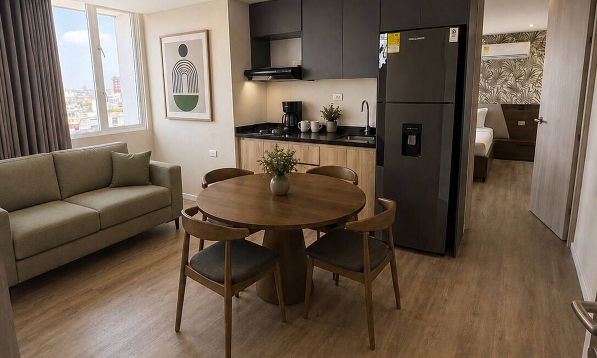 El Prado Apartment | Eslait Select