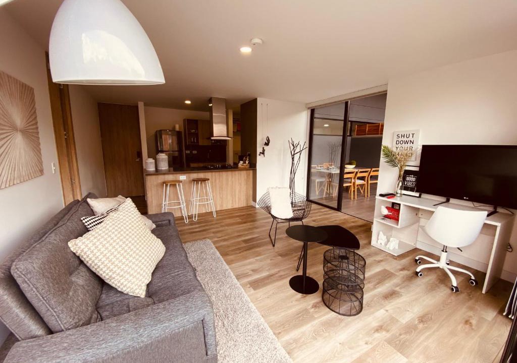 La Aguacatala Apartment | Espacioso Apartamento, bonito balcón, excelente ubicación