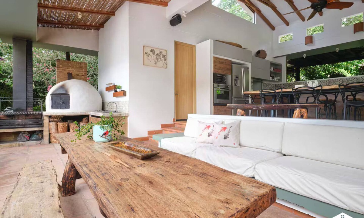 Chia House | ¡Espacioso TopSpot® para 18 cerca de Entrepuentes!