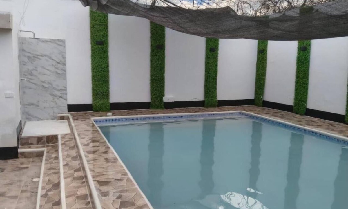 Girardot Villa | Espectacular Casa con Piscina Privada en el Centro de Girardot