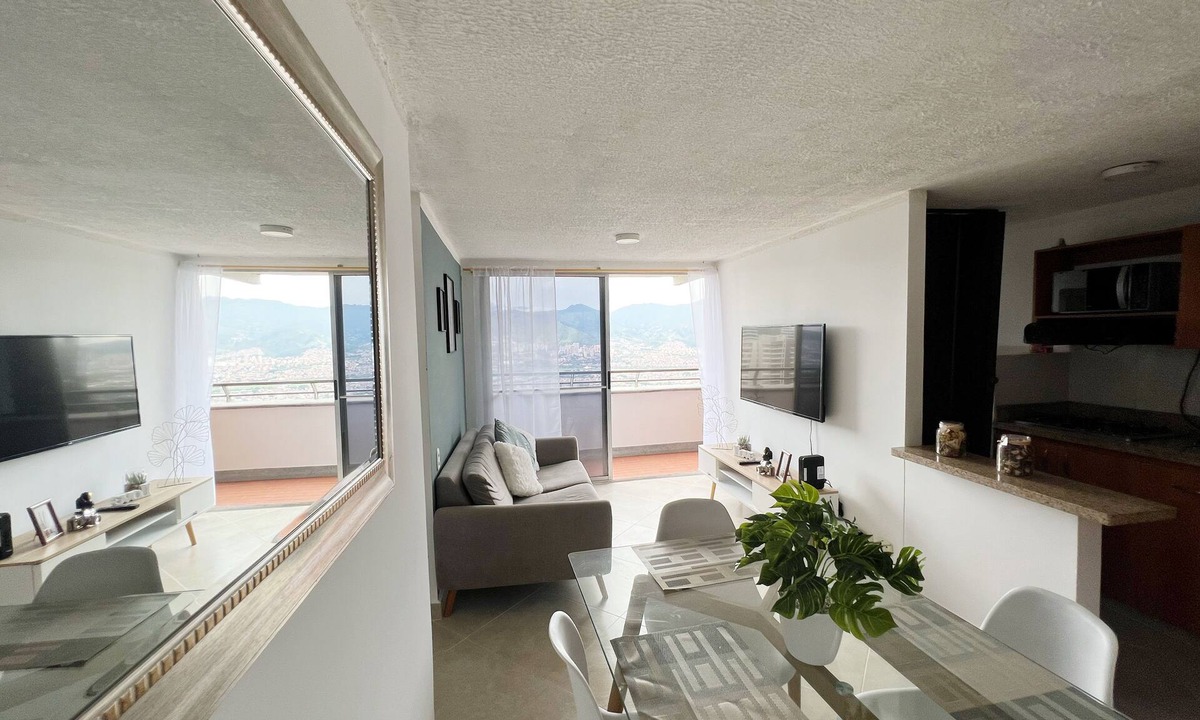 Buenos Aires Apartment | Exclusive City View - Las Palmas, Poblado.