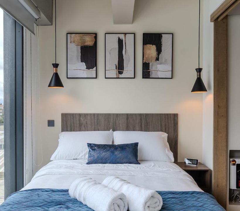 Calle 100 Apartment | Executive Loft in Chicó Norte, Modern & Central