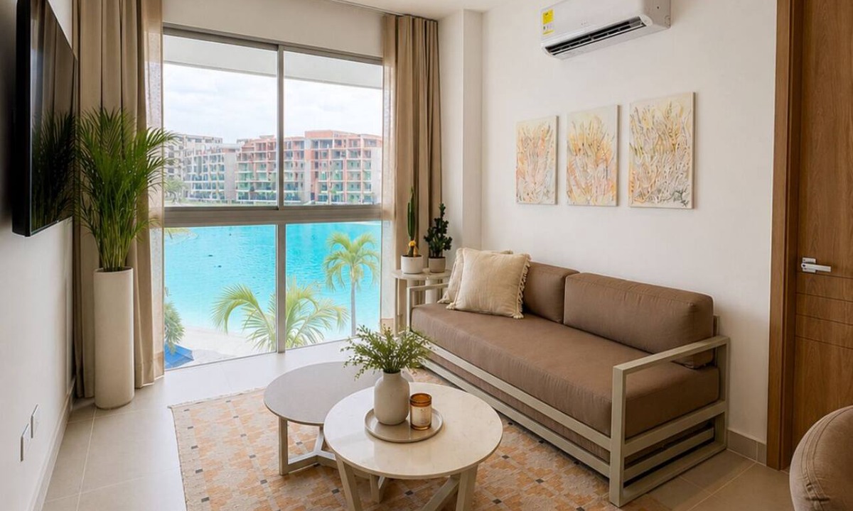 Cartagena District Apartment | Family apartment overlooking the Crystal Lagoon Baia Kristal in Cartagena