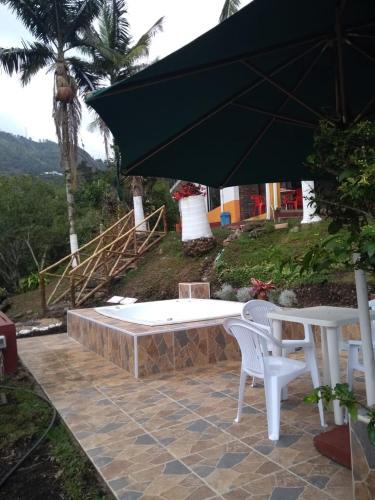 San Francisco House | Finca La Esperanza Loma Linda