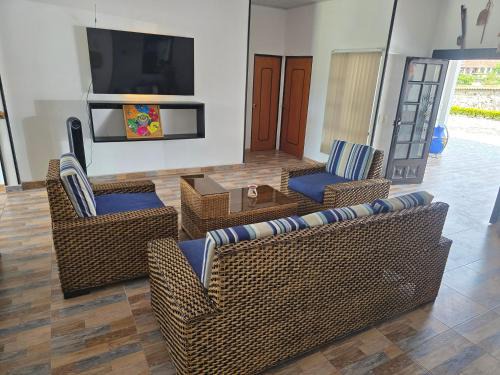 La Mesa House | Finca Villa Claudia, La Mesa, Cundinamarca