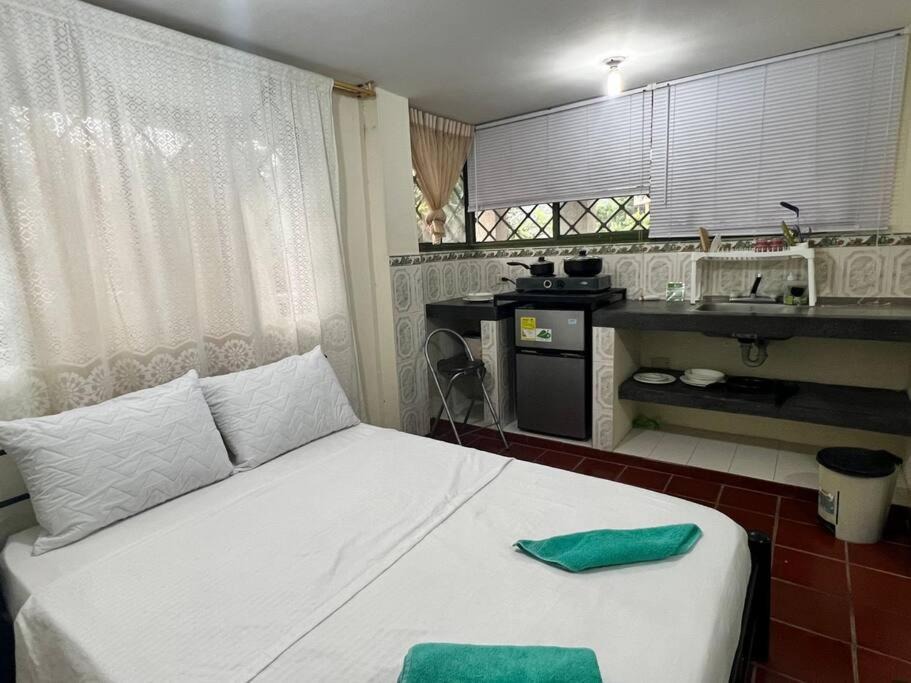 Comuna 3 Apartment | Gorgeous Studio with AC and WIFI