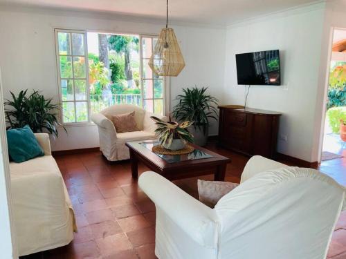 Pereira Villa | Hacienda Finca La Querendona