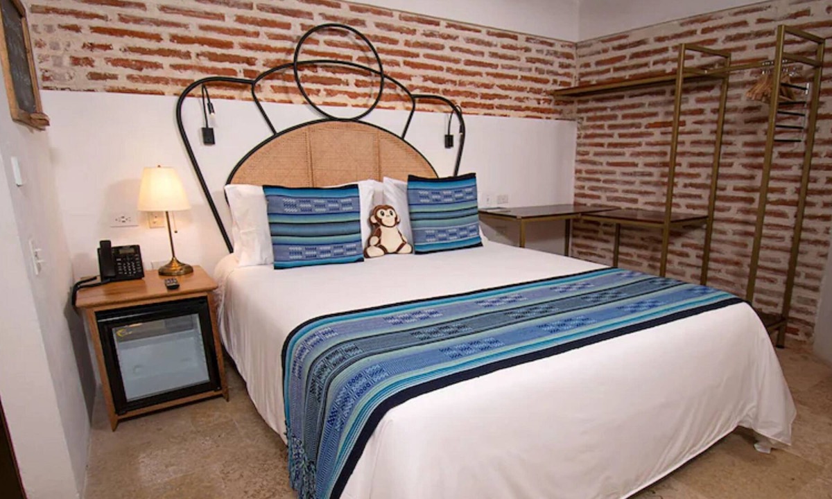 Centro Cabin | Hcf-f Boutique Hotel Room In The Historic Center With Pool And Wifi