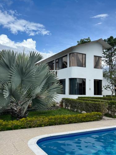 Cutucumayo Villa | Hermosa Casa Quinta En Chinauta