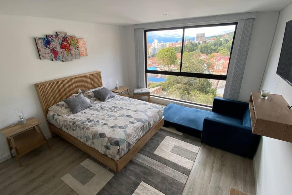 Santa Fe Apartment | Hermoso loft con vista hacia los cerros.