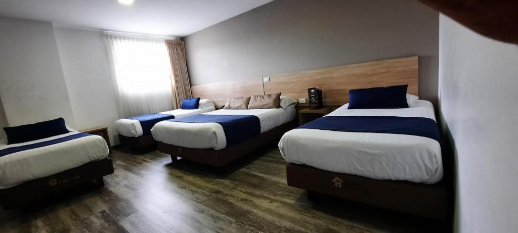 Quinta Paredes Hotel | HM HOTEL Expo Inn